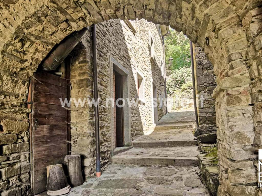 Casa indipendente a Capolona in Località Ponina - Foto 3