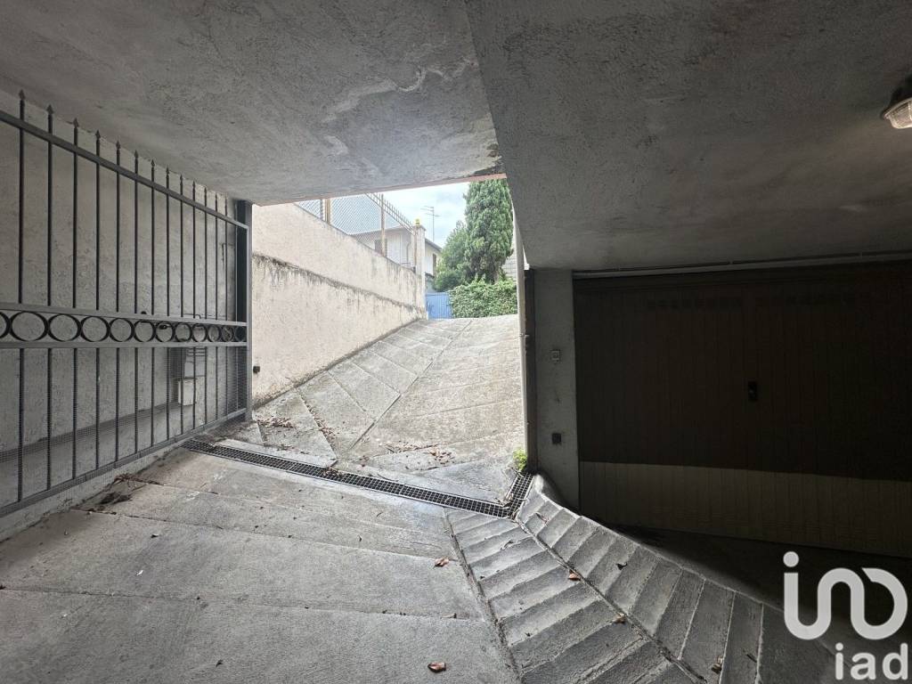 Box / garage a Loano in Viale verdi, 10 - Foto 2