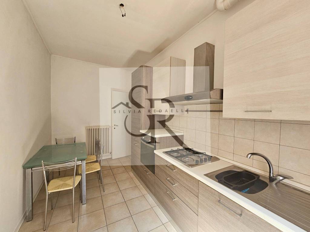 Appartamento a Malgrate in Piazza Giuseppe Garibaldi - Foto 4