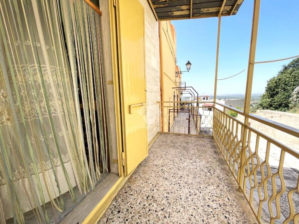 Casa indipendente a Canosa di puglia in Salita Calvario, 24 - Foto 2