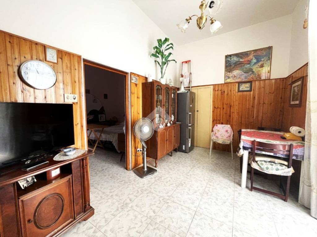 Casa indipendente a Canosa di puglia in Salita Calvario, 24 - Foto 3