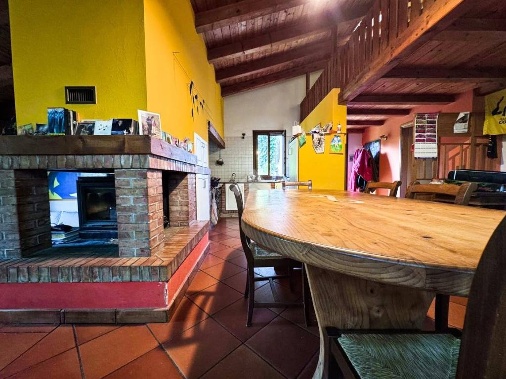 Villa a Moruzzo in Str. dei Prati, 15 - Foto 4