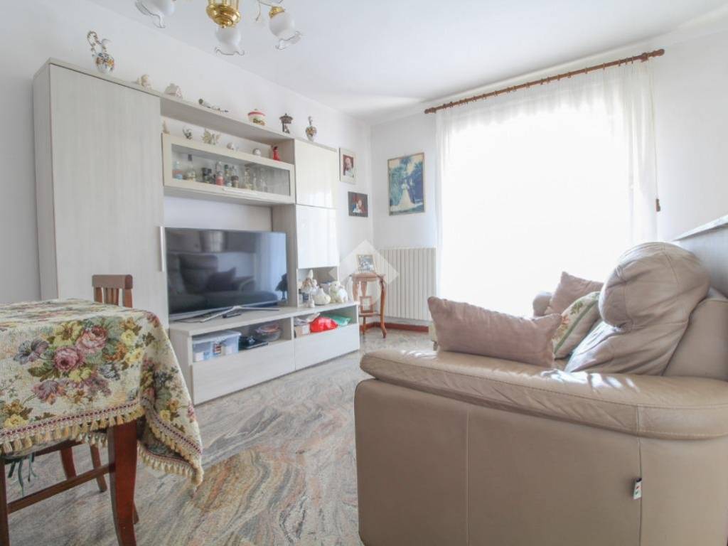 Appartamento a San benedetto del tronto in Via Nino Bixio, 13 - Foto 2
