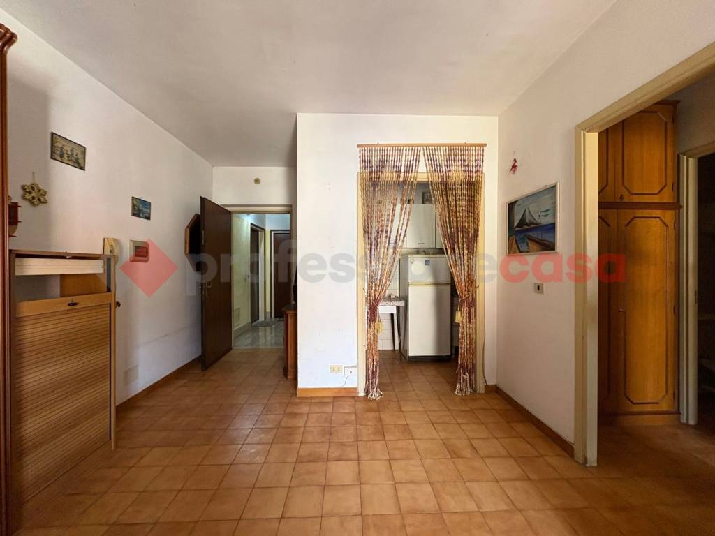 Appartamento a Terracina in VIA TRAIANO, 31 - Foto 4