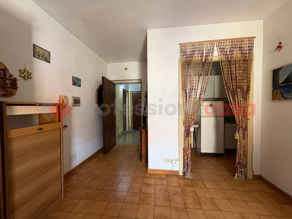 Appartamento a Terracina in VIA TRAIANO, 31 - Foto 5