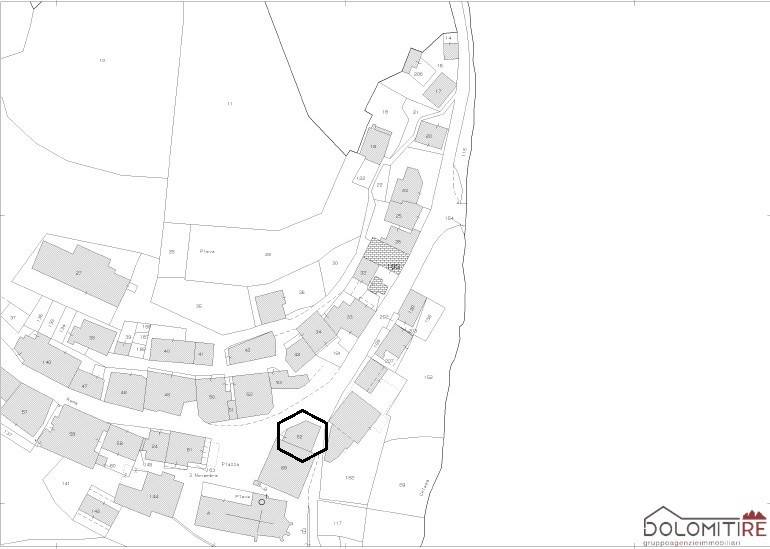 Palazzo / stabile a Livinallongo del col di lana in Via Pieve , 10 - Foto 4