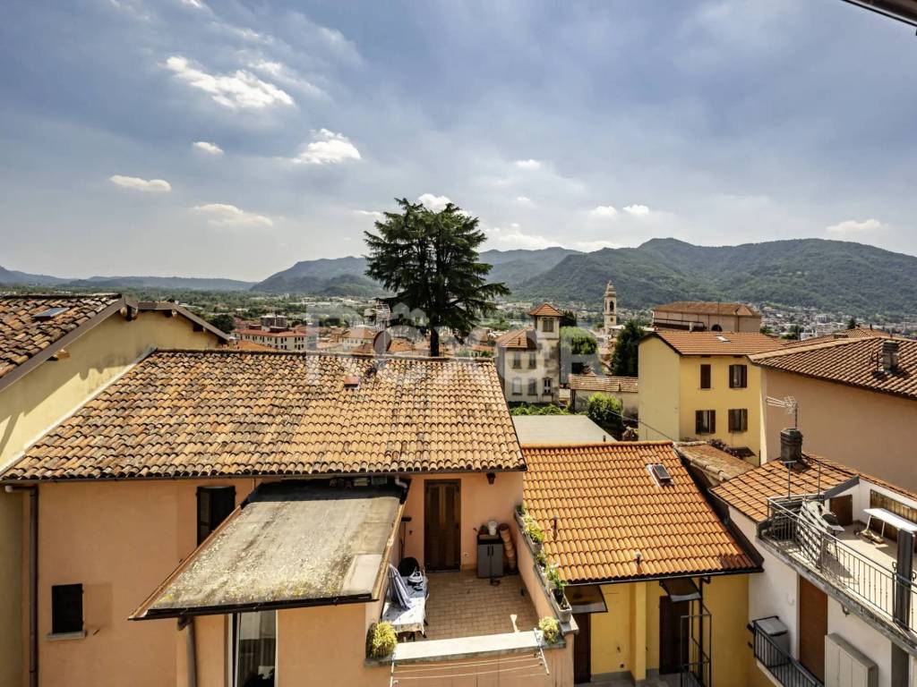 Casa indipendente a Calolziocorte in Via Sant'Antonio 27/3, - Foto 2