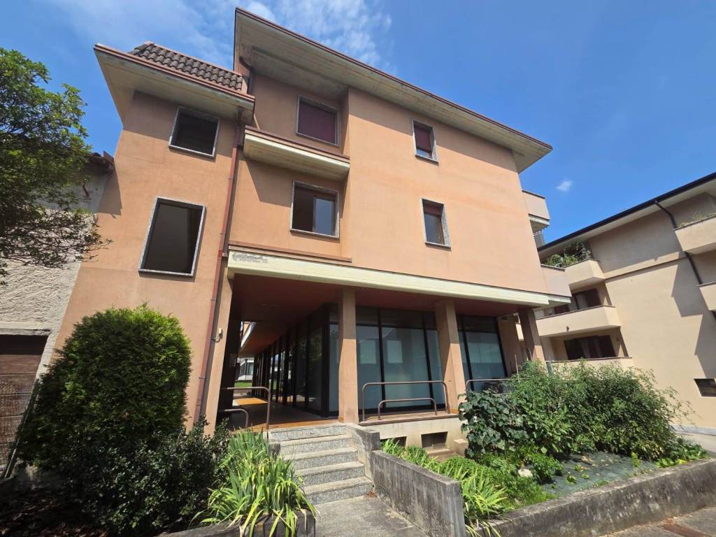 Appartamento a Delebio in VIA STELVIO - Foto 2