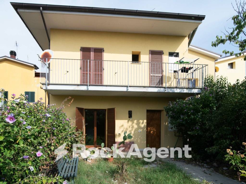 Appartamento a Terre roveresche in Via Montecucco - Foto 2