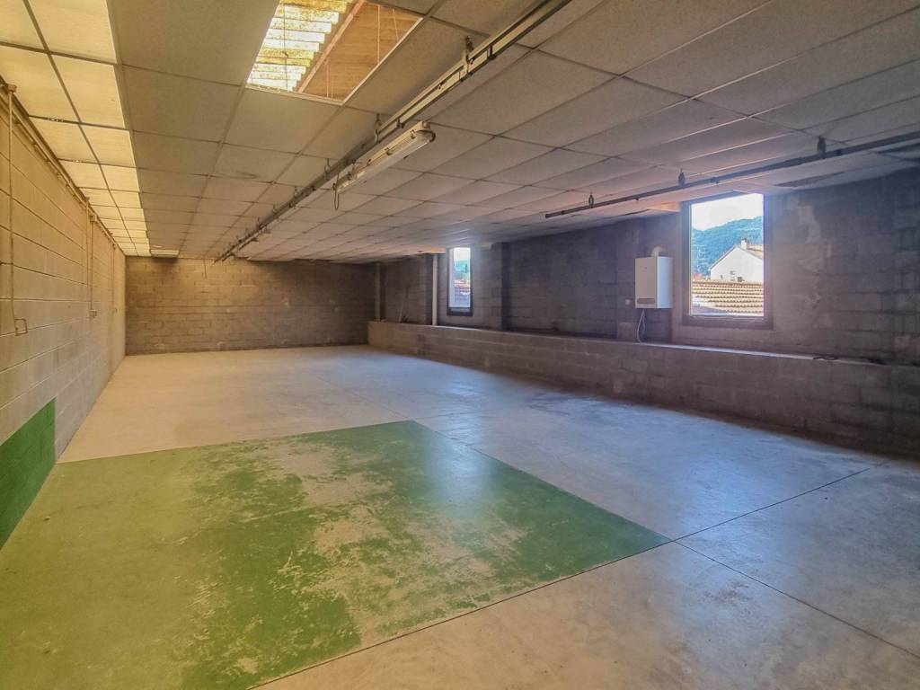 Immobile a Calco in VIA PRIVATA EUROPA, 6 - Foto 2