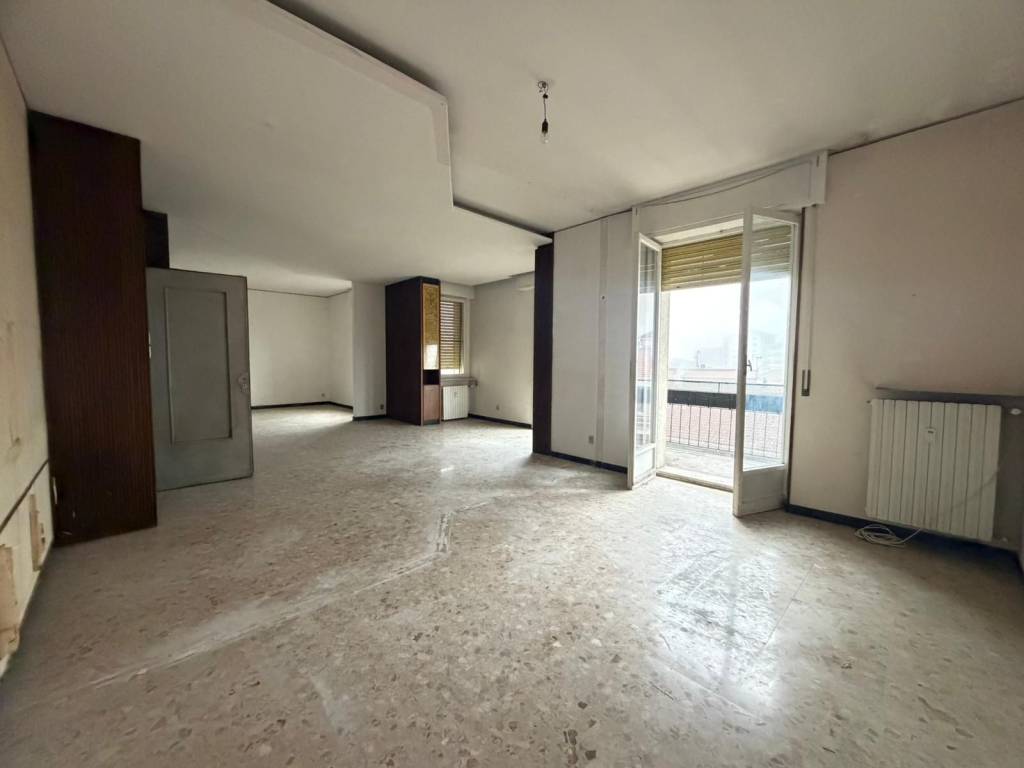 Appartamento a Alessandria in Corso Alfonso La Marmora, 91 - Foto 3