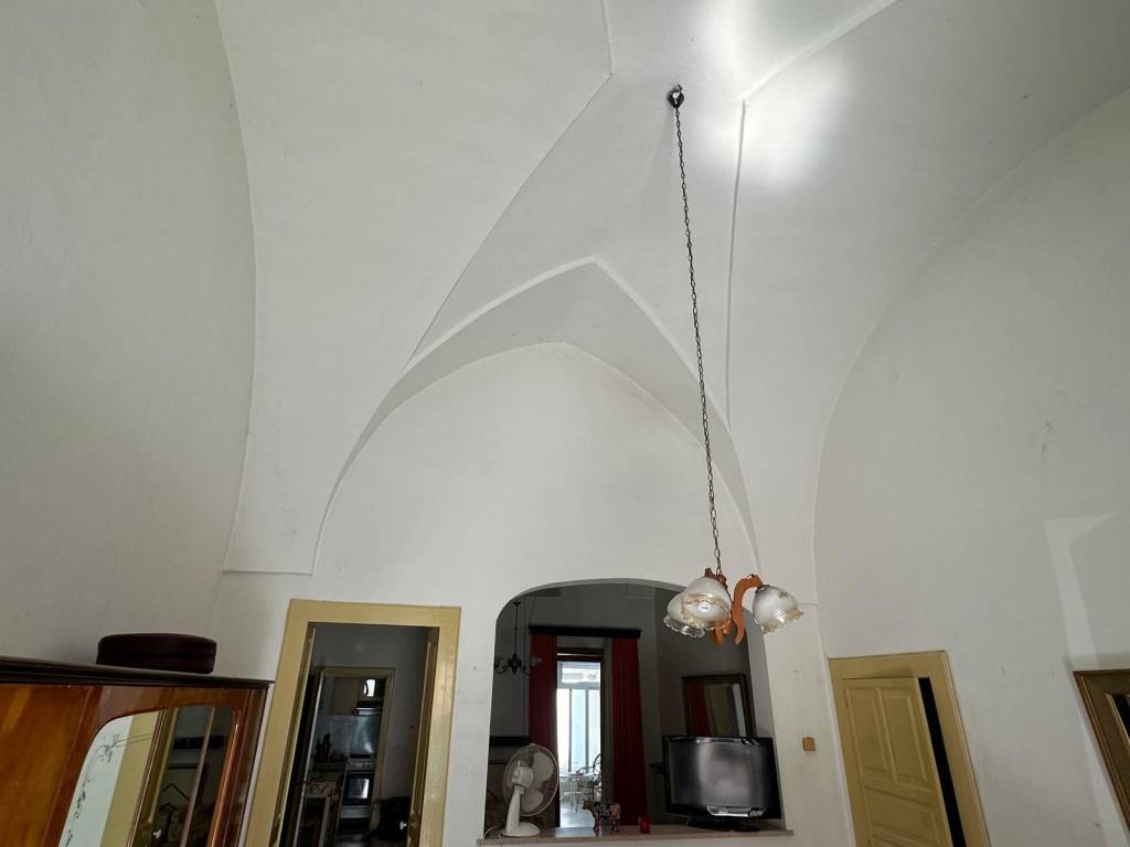 Casa indipendente a Presicce-acquarica in Via Cesare Battisti - Foto 5
