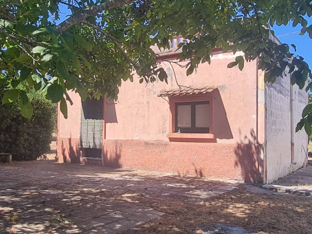 Villa a Cutrofiano in Strada Provinciale Collepasso Noha - Foto 3