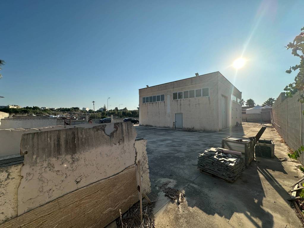 Immobile a Caprarica di lecce in Via Calimera - Foto 3