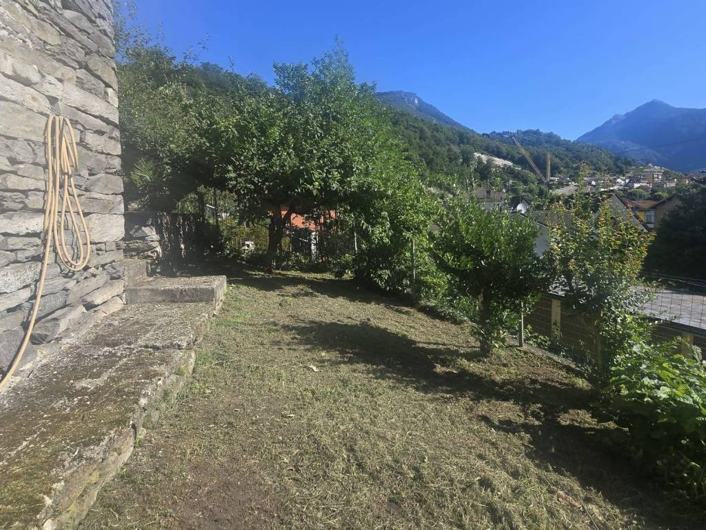 Casa indipendente a Crevoladossola in Via Barbitta, 4 - Foto 3