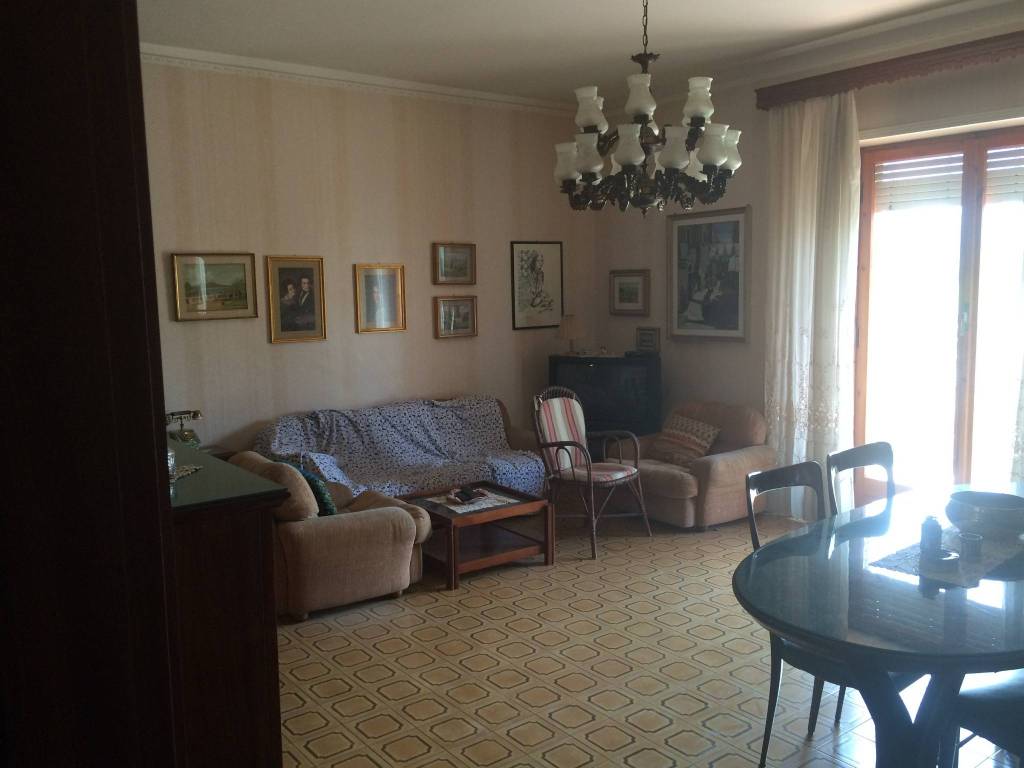 Appartamento a Frosinone in Via delle Fosse Ardeatine, 20 - Foto 2