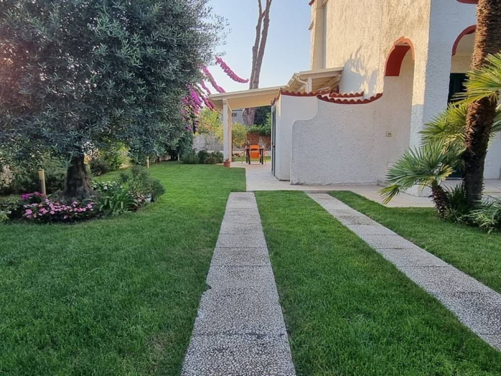 Villa a San felice circeo in Via Terracina - Foto 4