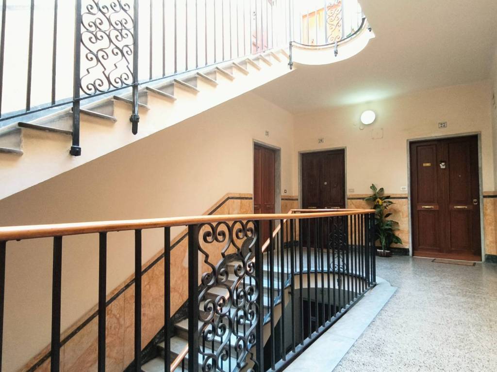 Appartamento a Genova in Via Andrea del Sarto, 9 - Foto 4