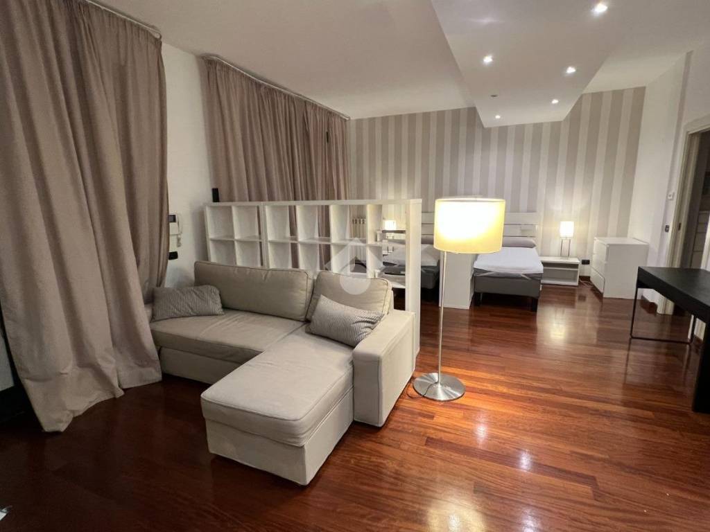 Loft / open space a Milano in ALZAIA NAVIGLIO PAVESE, 20 - Foto 2
