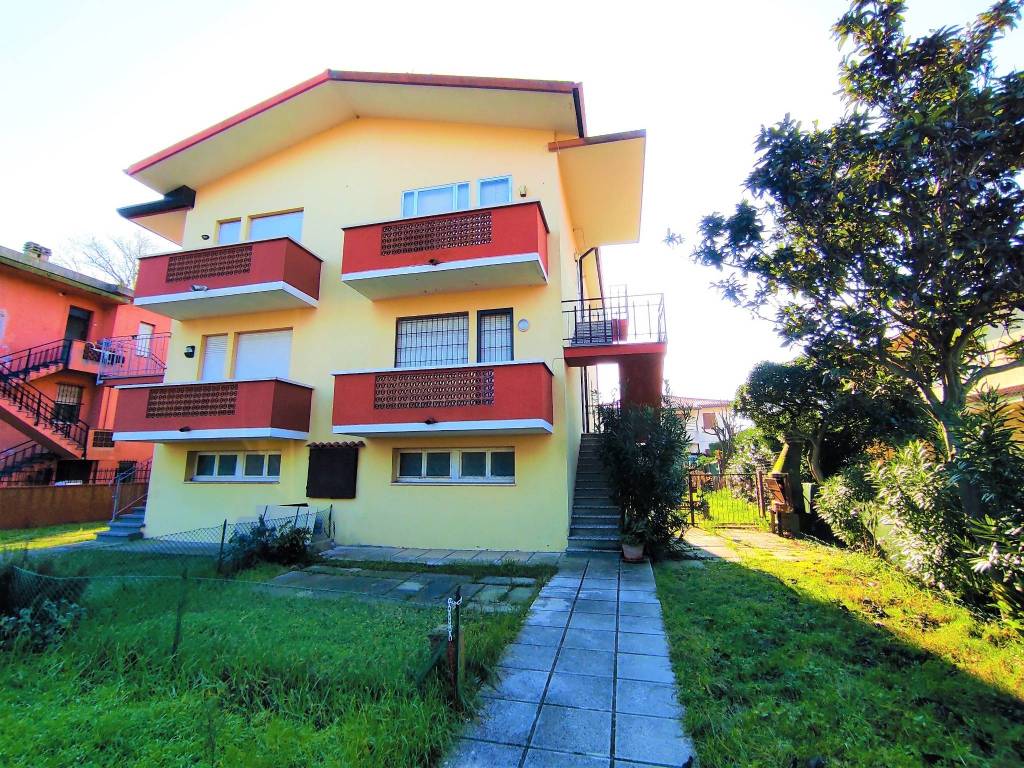 Appartamento a Comacchio in Via Passo del Brocon - Foto 2