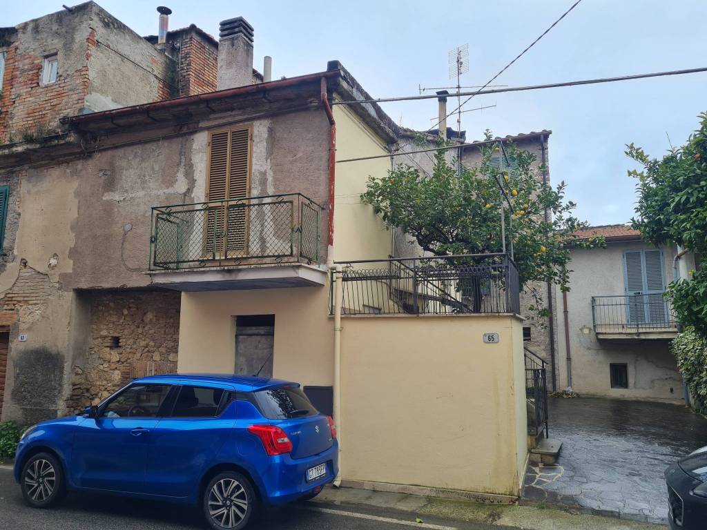 Appartamento a Fara in sabina in Via Roma - Foto 5