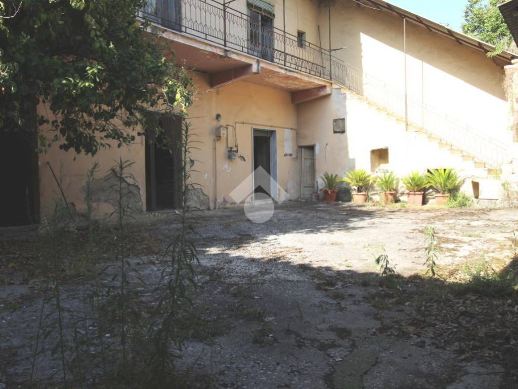 Casa indipendente a Casapulla in via Anna Frank, 7 - Foto 3