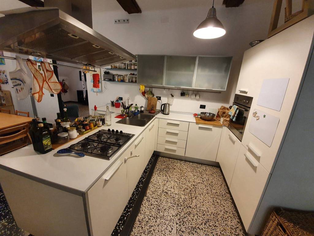 Appartamento a Genova in Via delle Grazie - Foto 4
