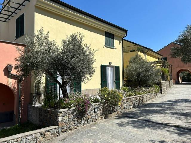 Appartamento a Albisola superiore in Località Borgo degli Erchi - Foto 4