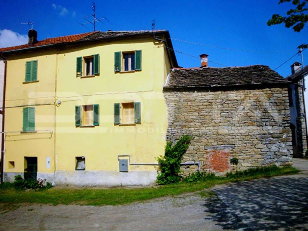 Casa indipendente a Mombarcaro in Borgata Costalunga, 30 - Foto 2