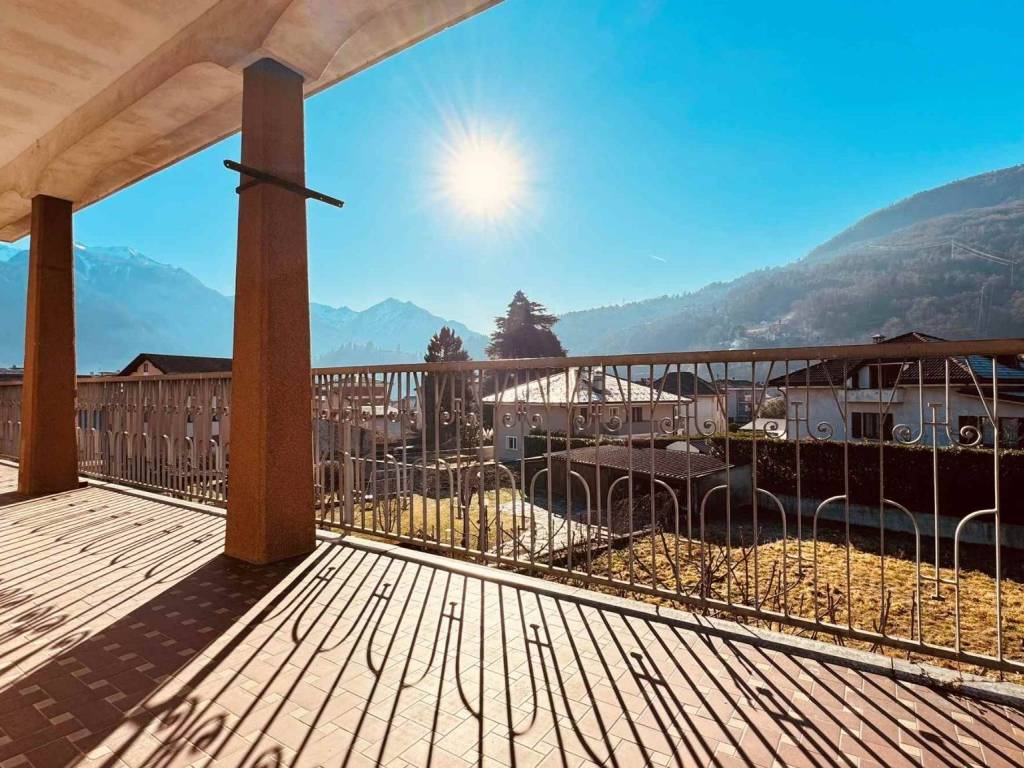 Villa a Domodossola in Via Luigi Einaudi, 41 - Foto 5