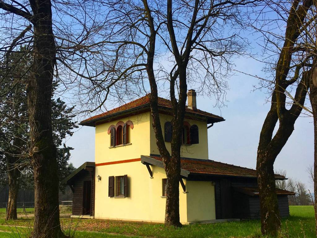 Rustico / casale a Vedano olona in Via Castiglione - Foto 4