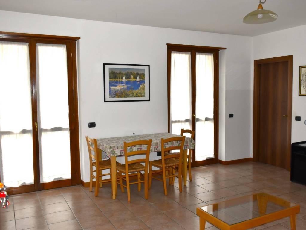 Palazzo / stabile a Sondrio in Piazzale Giovanni Bertacchi, 51 - Foto 5