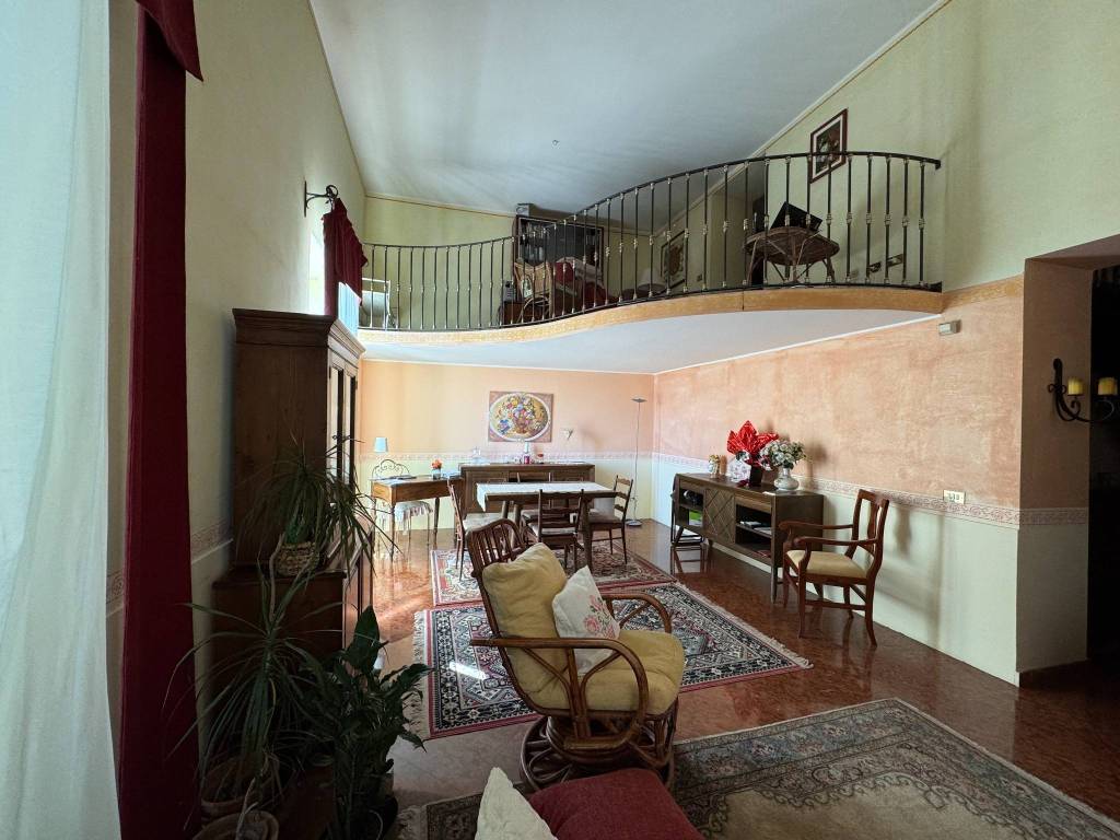 Casa indipendente a Messina in Via Consolare Pompea, 39 - Foto 5
