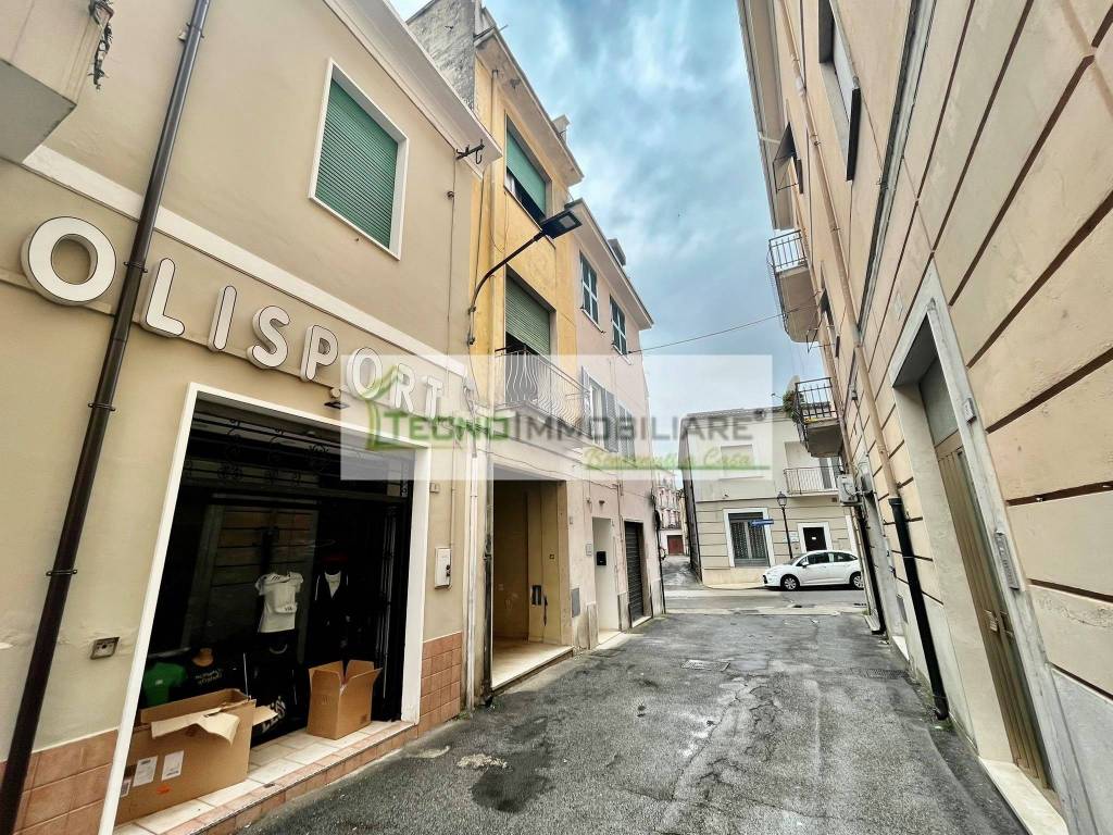 Casa indipendente a Pontecorvo in Via Camillo Benso di Cavour - Foto 2