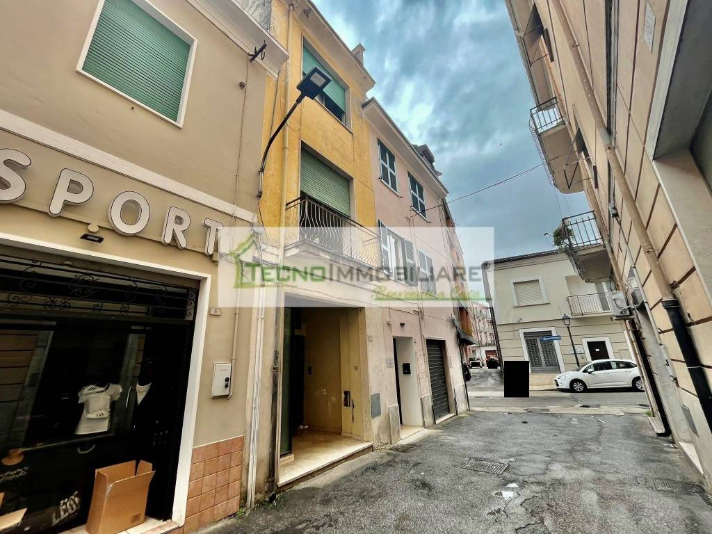 Casa indipendente a Pontecorvo in Via Camillo Benso di Cavour - Foto 4