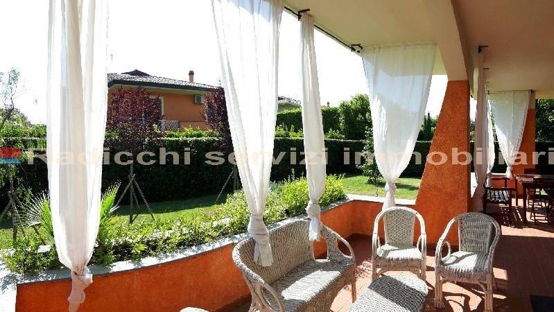 Villa a Forte dei marmi in Via Alessandro Volta, 5 - Foto 3