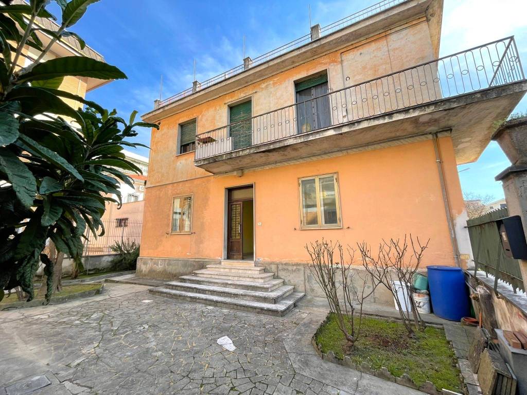 Appartamento a Sora in Via Michele Biancale, 39 - Foto 2