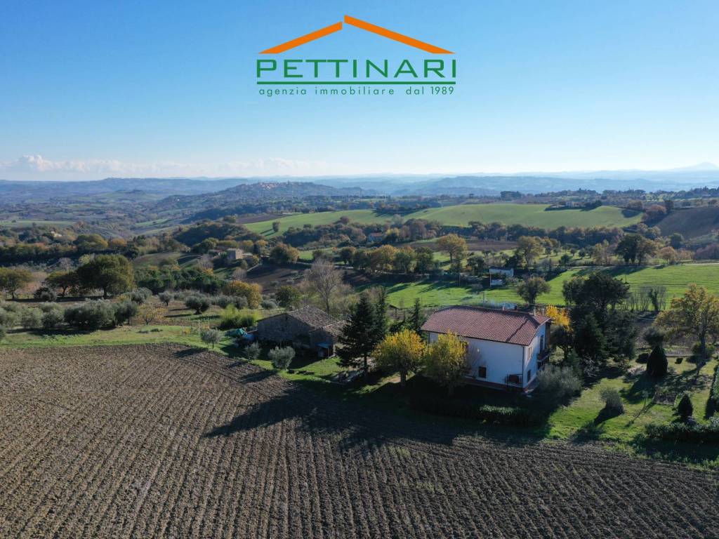 Rustico / casale a Treia in Contrada Santa Maria in Paterno - Foto 3