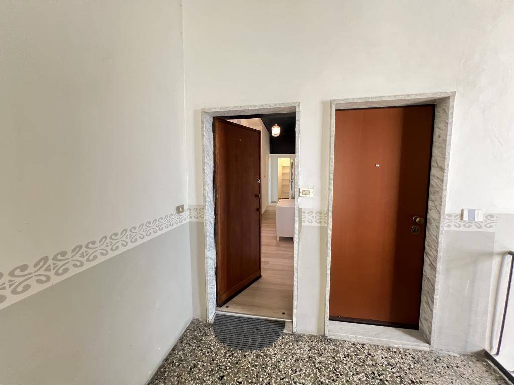 Appartamento a Alessandria in Via Camillo Benso di Cavour, 73 - Foto 3