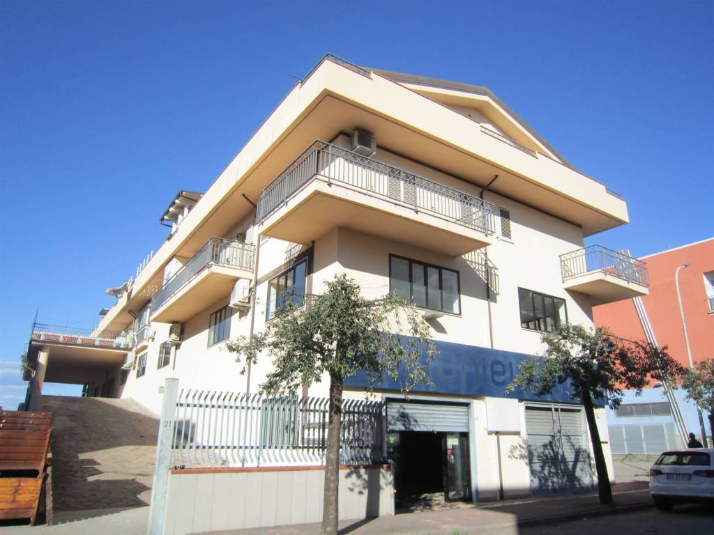 Immobile a Corigliano-rossano in VIA BALTIA - Foto 2