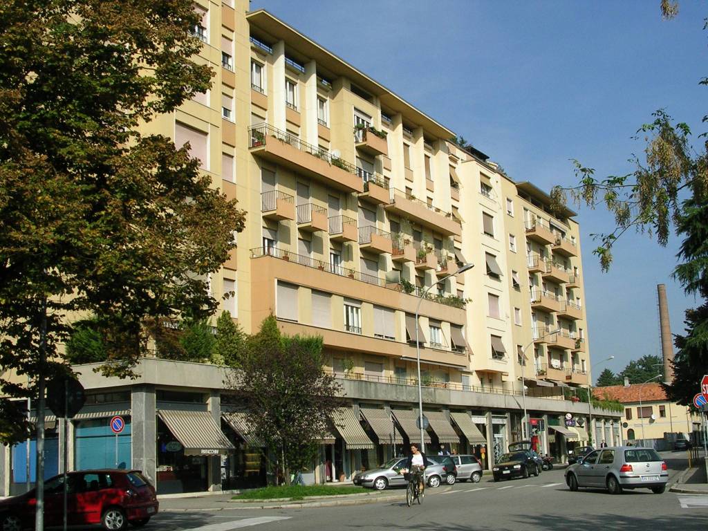 Appartamento a Gallarate in Via Galileo Galilei - Foto 3