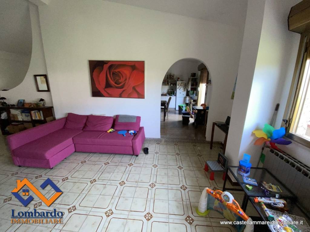 Appartamento a Castellammare del golfo in Via Gemma d'Oro - Foto 3