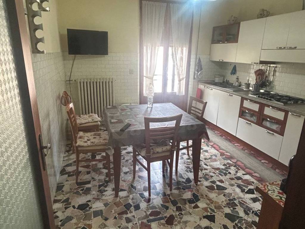 Palazzo / stabile a Poggibonsi in Via del Colombaio - Foto 5