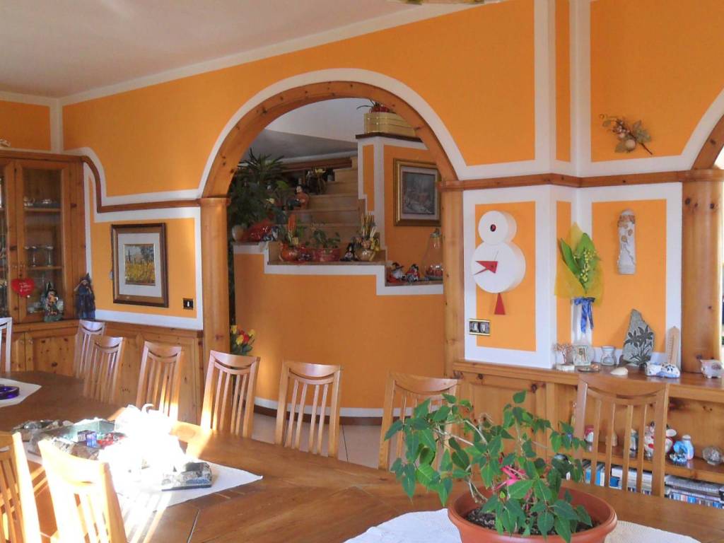 Villa a Castione andevenno in Via Grigioni, 9 - Foto 4