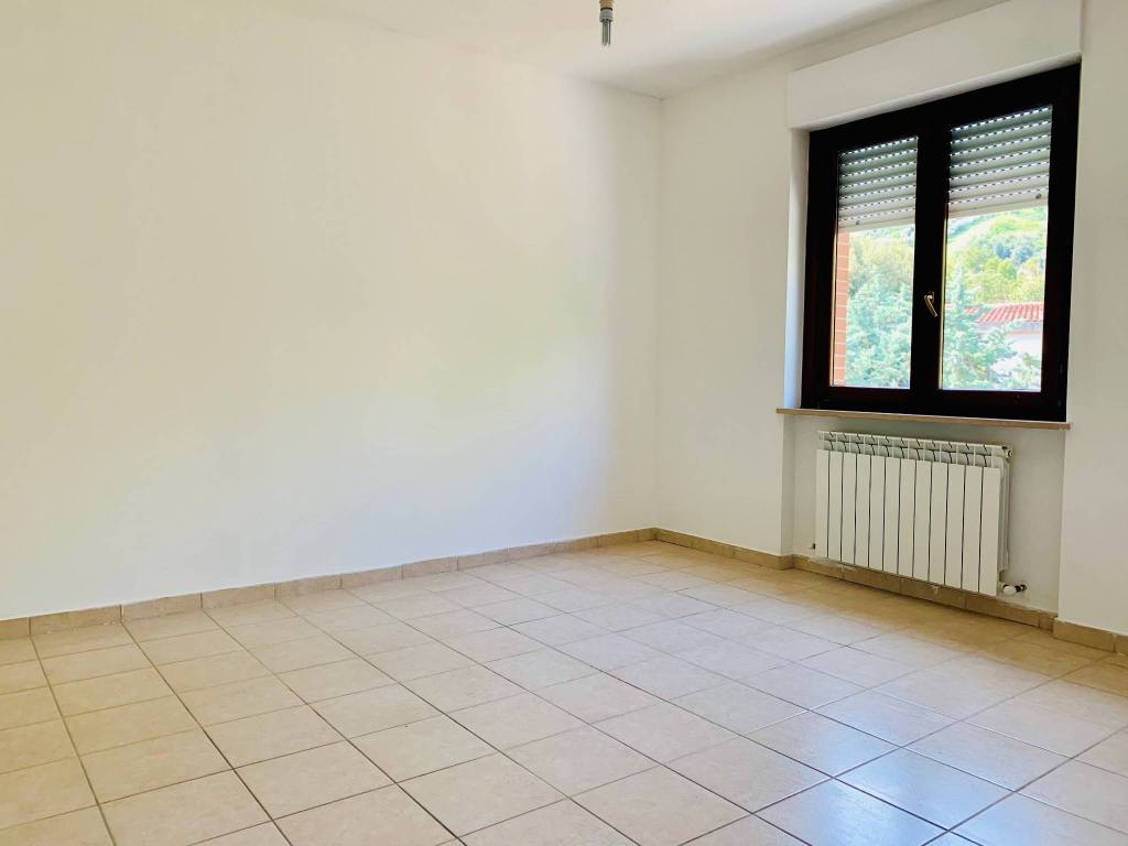 Appartamento a Recanati in Via Fratelli Ottaviani - Foto 5