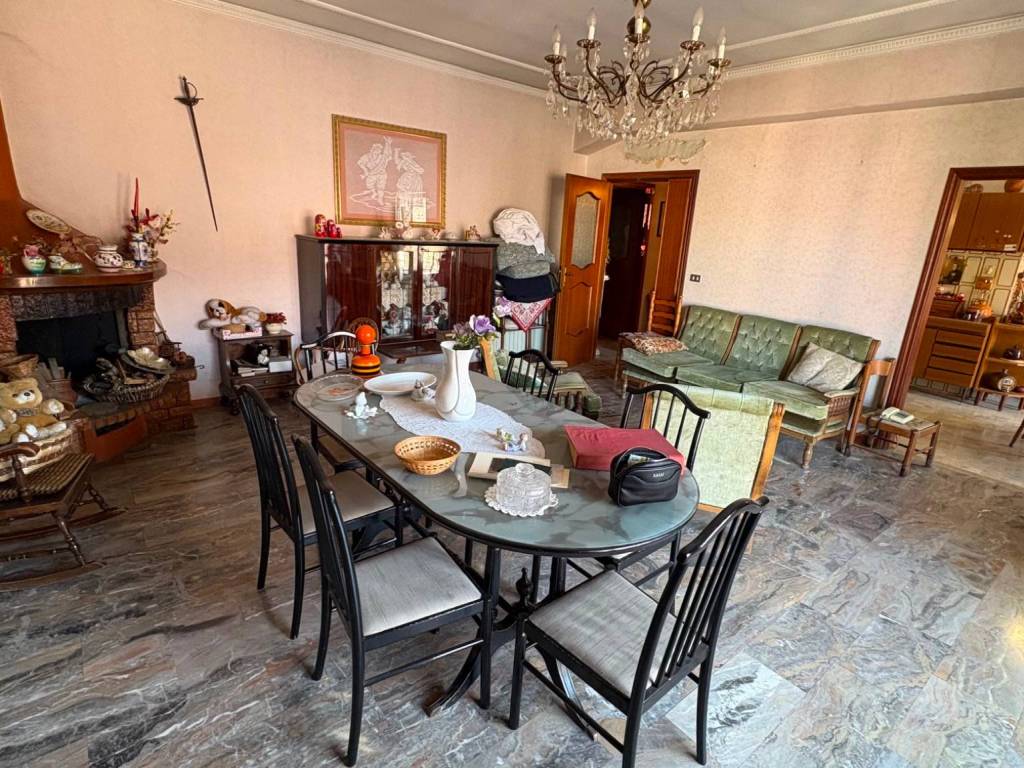Appartamento a Fondi in Via degli Ausoni - Foto 3