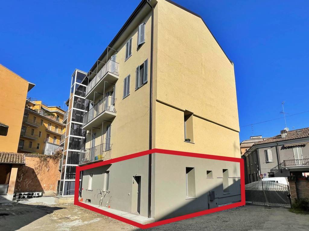 Appartamento a Voghera in Via Carlo Covini, 12 - Foto 2