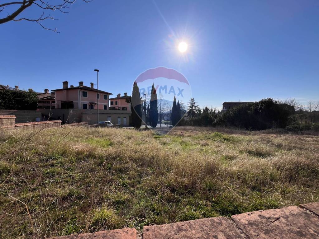 Terreno a Civita castellana in Via Flaminia, 29 - Foto 3