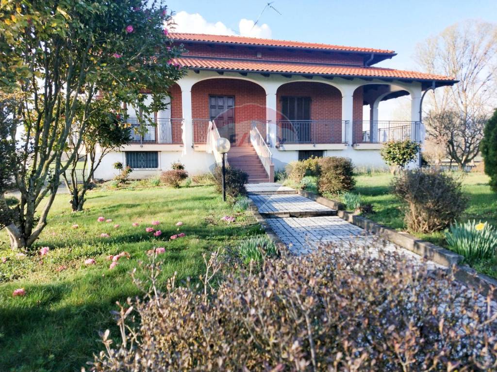 Villa a Ghislarengo in Via G. Carducci, 20 - Foto 2