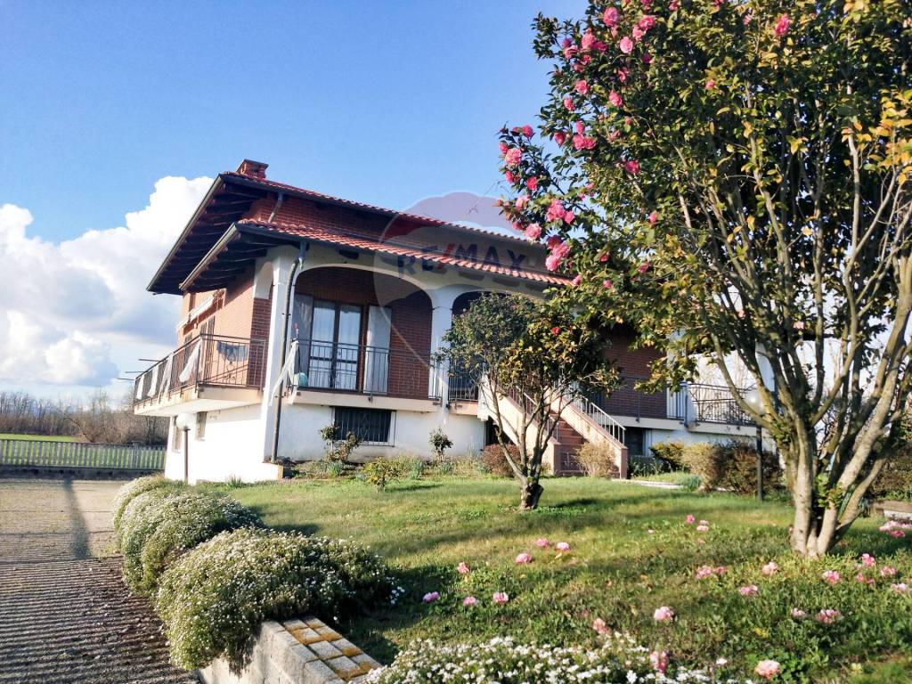 Villa a Ghislarengo in Via G. Carducci, 20 - Foto 4